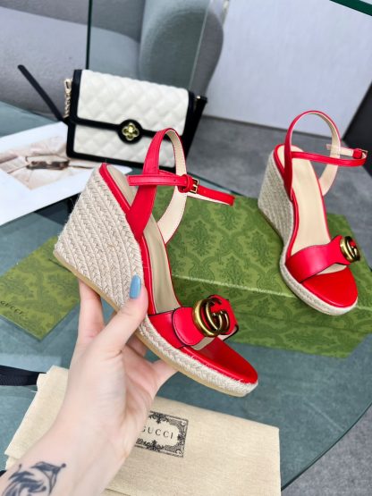 Gucci Straw Platform Sandals - Image 6