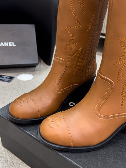 Chanel brown autumn and winter main season worth buying boots - Image 6