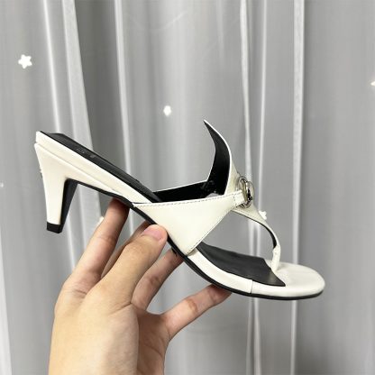 Gucci Spring and Summer Square Toe Flip Flops Classic Buckle Series - Image 6