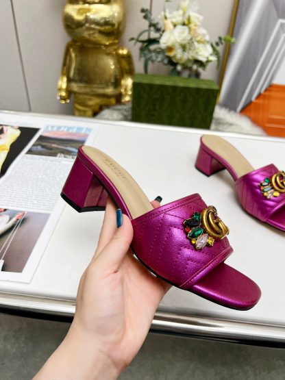 Gucci spring and summer new GG rhinestone buckle round toe thick heel slippers - Image 6
