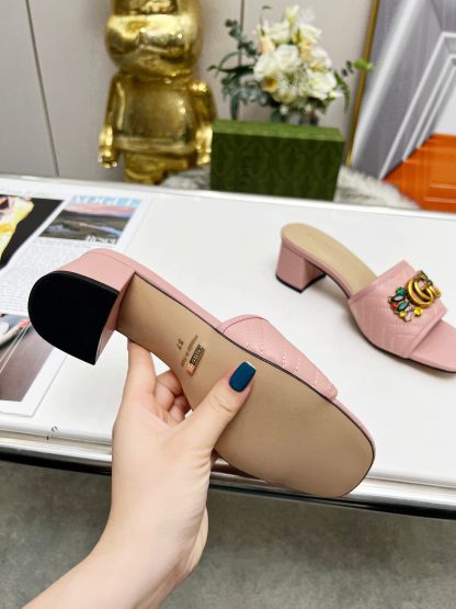 Gucci spring and summer new GG rhinestone buckle round toe thick heel slippers - Image 6