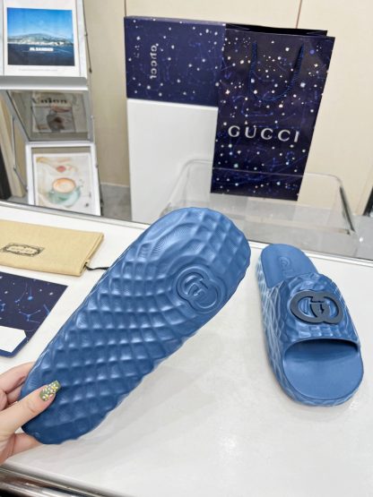 Gucci large sandals - Image 6