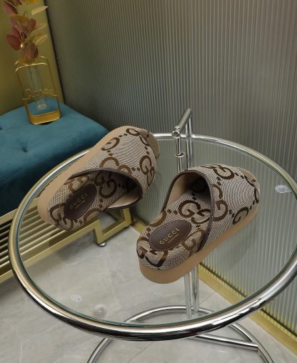 Gucci's latest limited edition high-top platform slippers - Image 7
