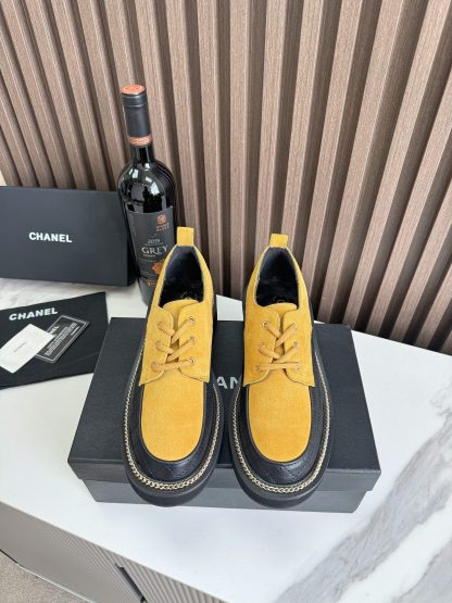 Chanel autumn and winter big yellow fashionable simple leather loafers - Image 6