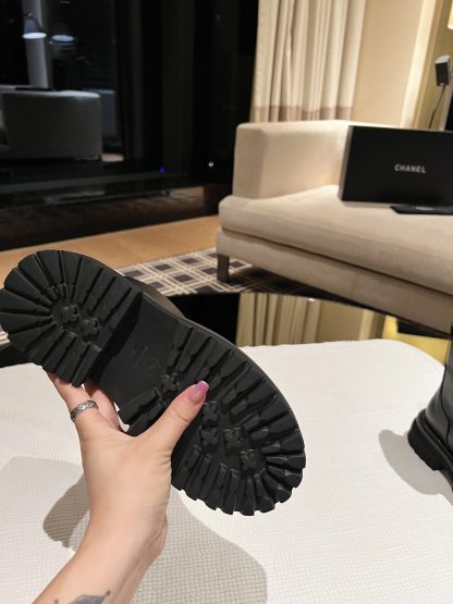 Chanel autumn and winter new black simple fashion boots - Image 5