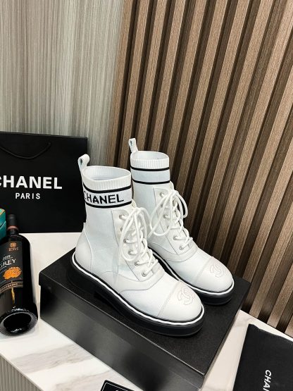 Chanel's latest white boots from the Paris catwalk - Image 5