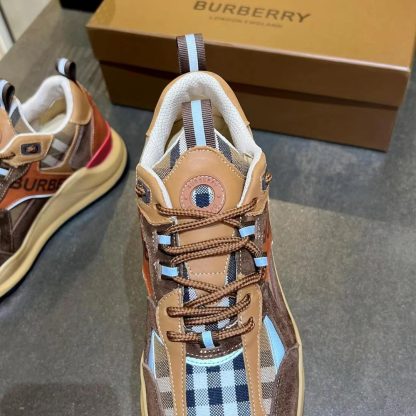 Burberry thick-soled sports shoes - Image 6