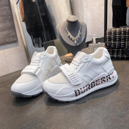 Burberry thick-soled sports shoes - Image 6