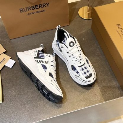 Burberry thick-soled sports shoes - Image 7