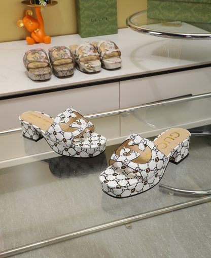 Gucci platform slippers - Image 7