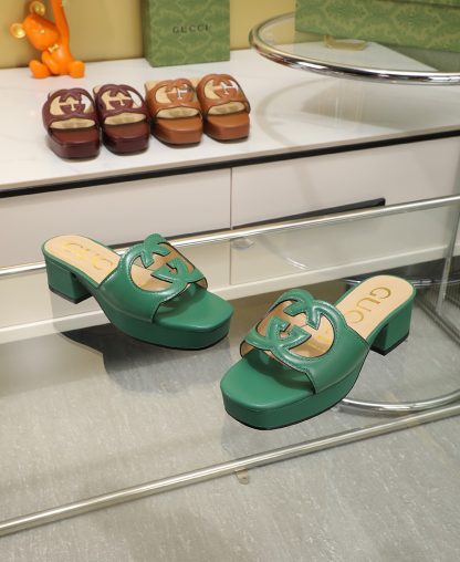 Gucci platform slippers - Image 7