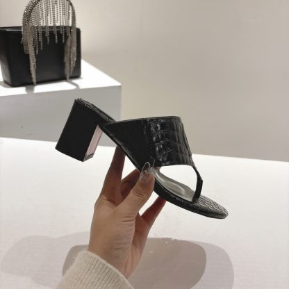 ChristianLouboutin red bottom women's thong high heel sandals - Image 6