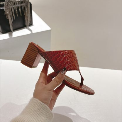ChristianLouboutin red bottom women's thong high heel sandals - Image 6