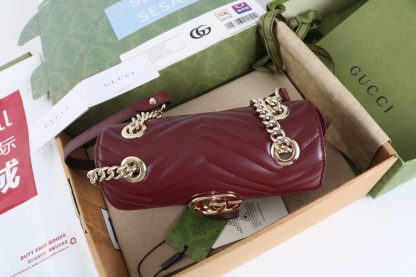 Gucci Wine Red Wave Pattern Quilted Handbag - Image 6