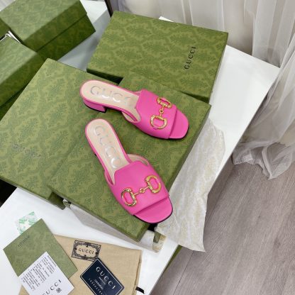 Gucci horsebit shallow design with square toe and three-dimensional square heel slippers - Image 7