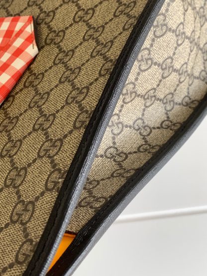 Gucci 3D appliqué children's tote bag - Image 6