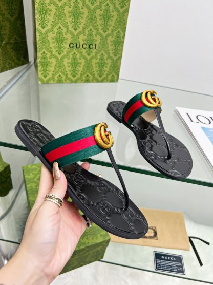 Gucci flat flip flops - Image 7