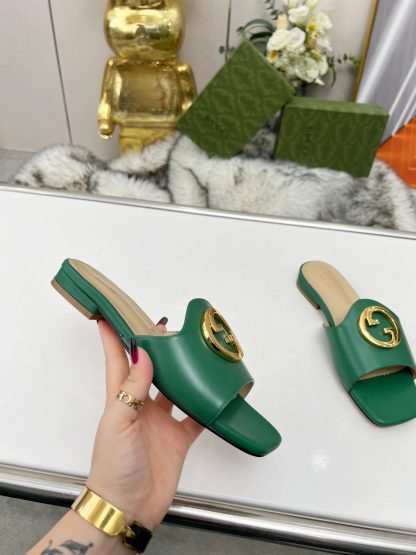 Gucci flat slippers - Image 4