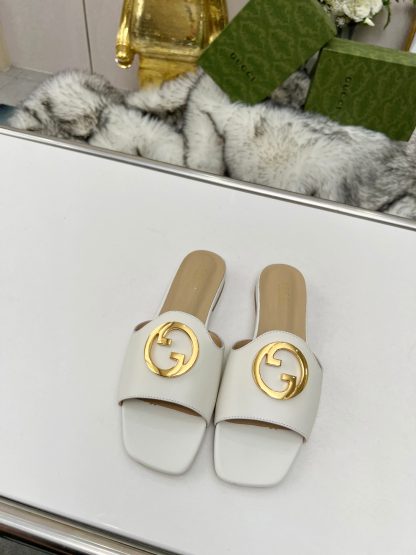 Gucci flat slippers - Image 6