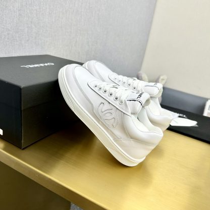 Chanel White Classic Design Casual Sneakers - Image 6