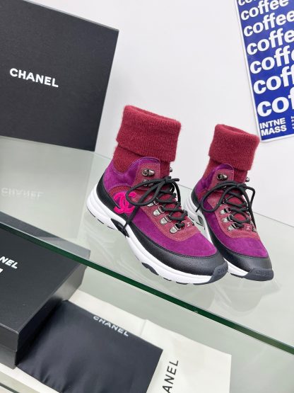Chanel pink mix and match socks leather casual sneakers - Image 6