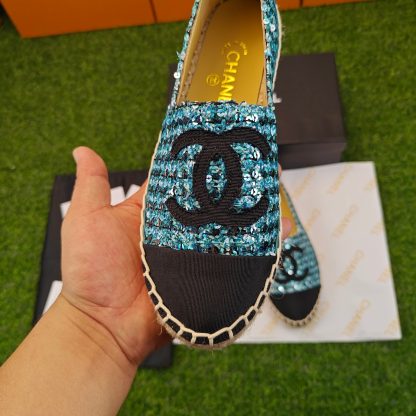 Chanel's early spring sunshine blue and black new fisherman shoes - Image 5