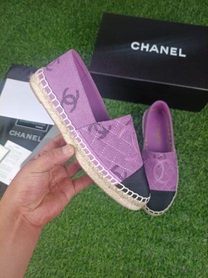 Chanel's early spring sunshine purple and black new fisherman shoes - Image 5