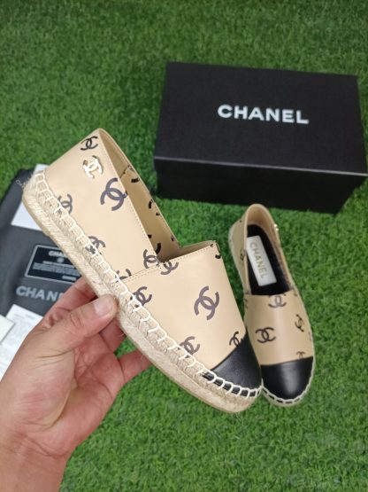 Chanel early spring sunshine apricot black new fisherman shoes - Image 5