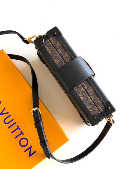 Louis Vuitton PETITE MALLE Handbag - Image 6