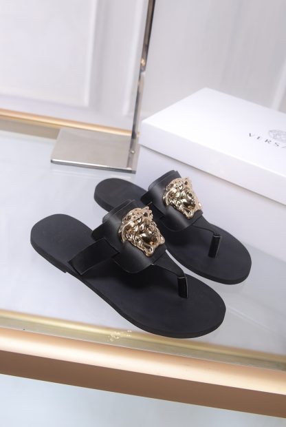 VERSACE thong sandals - Image 3