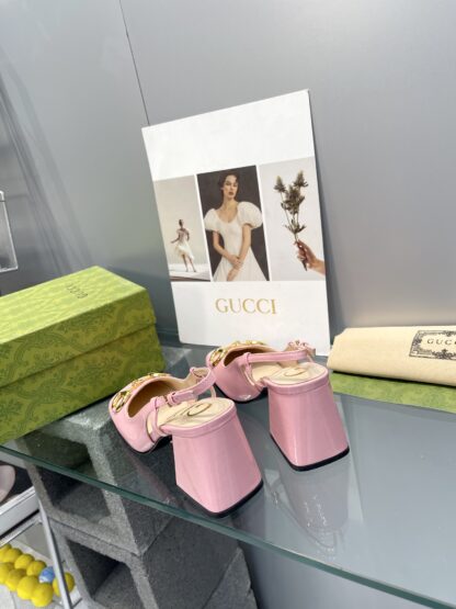 Gucci's new horsebit chunky heel shoes for early spring - Image 6