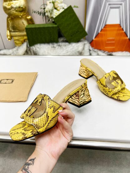 Gucci mid-heel slippers - Image 7