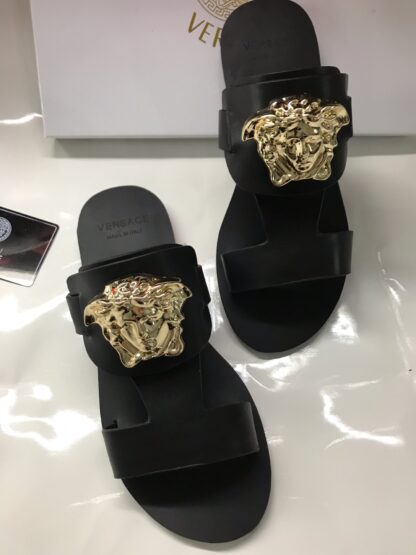 VERSACE New Flat Sandals - Image 6