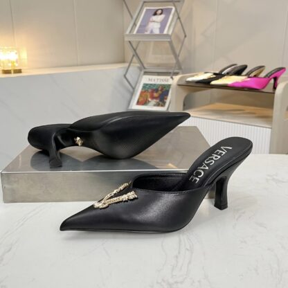 VERSACE exquisite luxurious large V buckle pointed toe fashionable high heels - Image 6