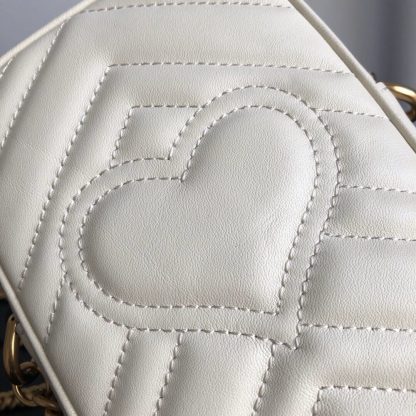 Gucci Vertical Chain Strap Bag - Image 6