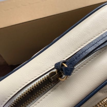 Gucci Double G Buckle Vintage Playful Camera Bag - Image 6