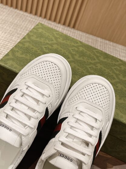 Gucci Chunky G couple's white shoes - Image 6