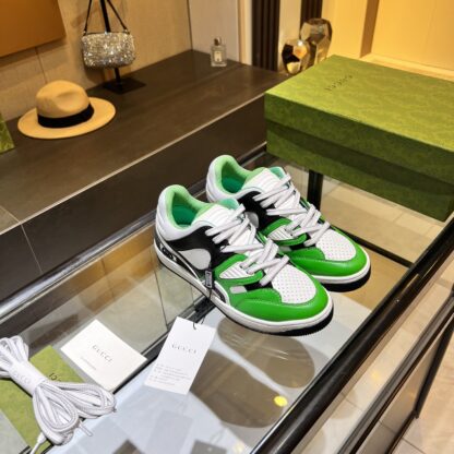 Gucci low-top sneakers - Image 7