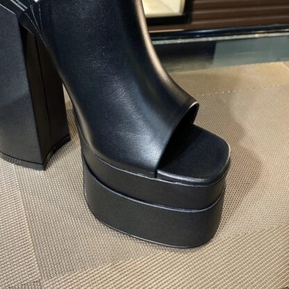 VERSACE stylish super high heel sandals high heels - Image 6