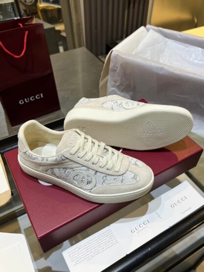 Gucci's classic retro style never fades Forrest Gump shoes - Image 5