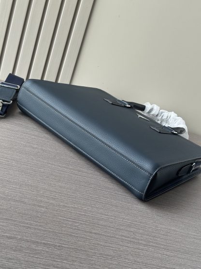 Prada popular double zipper briefcase - Image 6