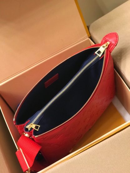 Louis Vuitton Coussin Small Handbag Size 20×26×12cm - Image 6