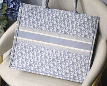 Dior New Stone Gray TOTE Tote Bag - Image 6