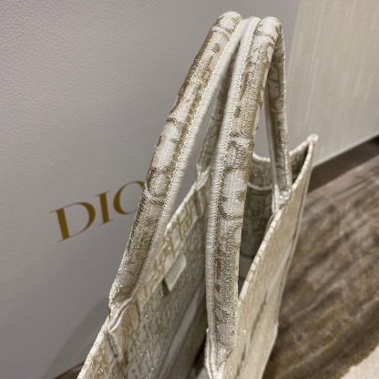 Dior Gold Tote Bag - Image 6