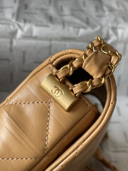 Chanel leather wide shoulder strap shoulder bag - Image 6