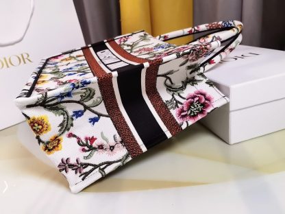 Dior White Iris Medium Book Tote Handbag - Image 6