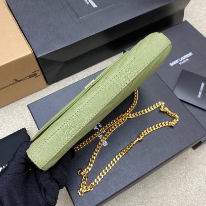 Ysl grass green with gold buckle caviar pattern envelope bag - Image 6