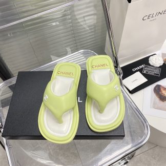 Chanel summer macaron light green new bread cute beach flip flops bottom thickness: 2cm