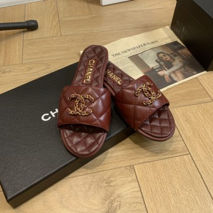 Chanel versatile red slimming slippers - Image 6