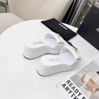 Chanel white spring and summer series European and American catwalk new slippers heel height 6.5 - Image 6